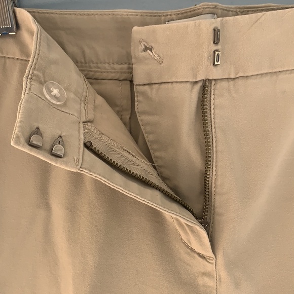 Capris - Picture 2 of 4